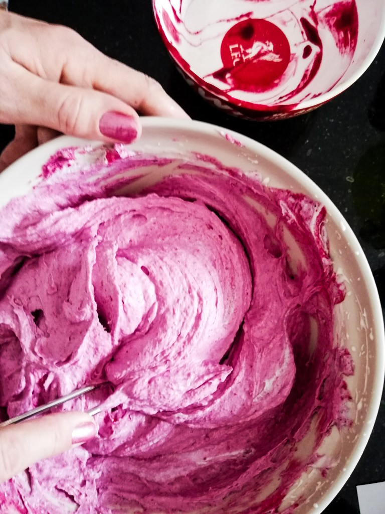 Food photography,Blending the black currant ice cream,bowl,hand