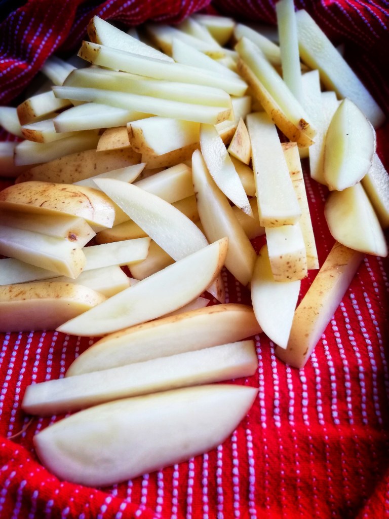 Food photography, Drying out the potato for the fries