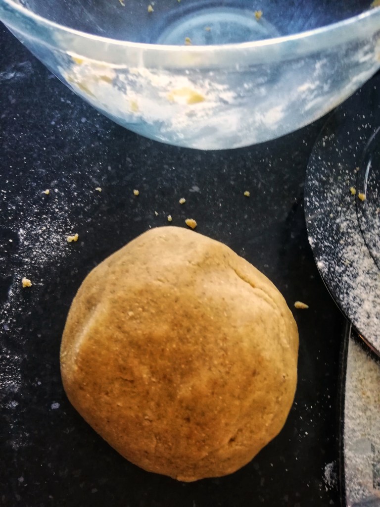 Food photography, ball off Spelt and rye shortbread dough